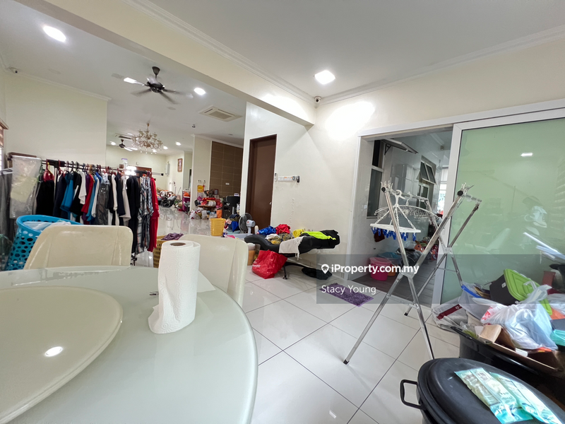 Bungalow House for Sale in Bandar Tun Hussein Onn Lake Valley Avenue 4, Cheras by Stacy Young - iProperty.com.my