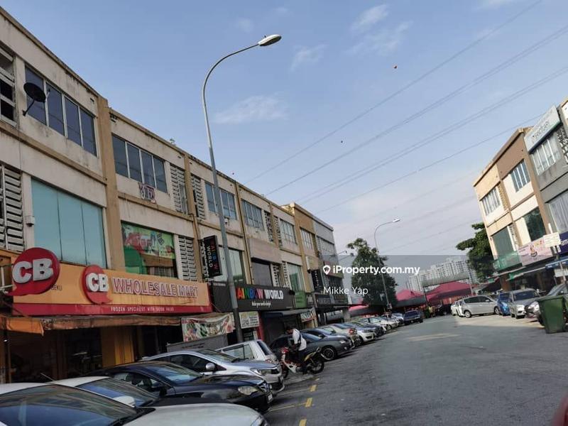 For Sale - 3 Storey Shop at Bandar Sri Permaisuri, Cheras for sale