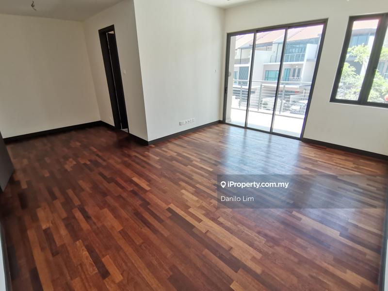 Rumah Teres 3-Tingkat untuk Dijual di Taman Taynton View, Cheras oleh Danilo Lim - iProperty.com.my