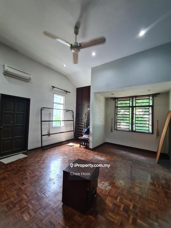 Bungalow House for Sale in Pulau Tikus, George Town by Chee Hooi - iProperty.com.my