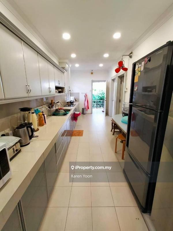Bungalow House untuk Dijual di Seksyen 13, Shah Alam oleh Karen Yoon - iProperty.com.my