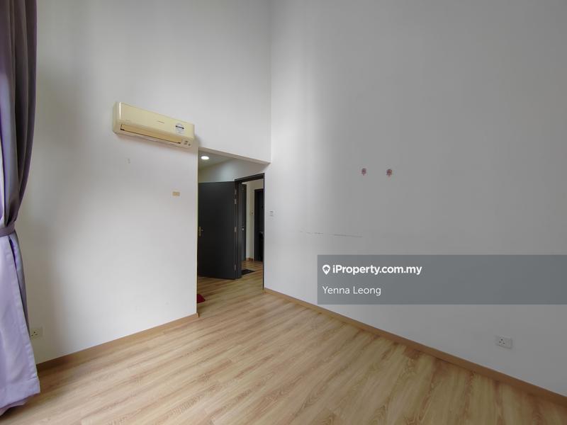 Kediaman Servis untuk Dijual di Emporis oleh Yenna Leong - iProperty.com.my