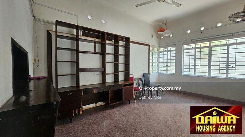 For Rent - Pulau Tikus Old Bungalow (Big Compound) behind Island Hospital