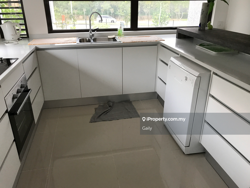 Rumah Berangkai 3 Tingkat untuk Dijual di Symphony Hills, Cyberjaya oleh Gaily - iProperty.com.my