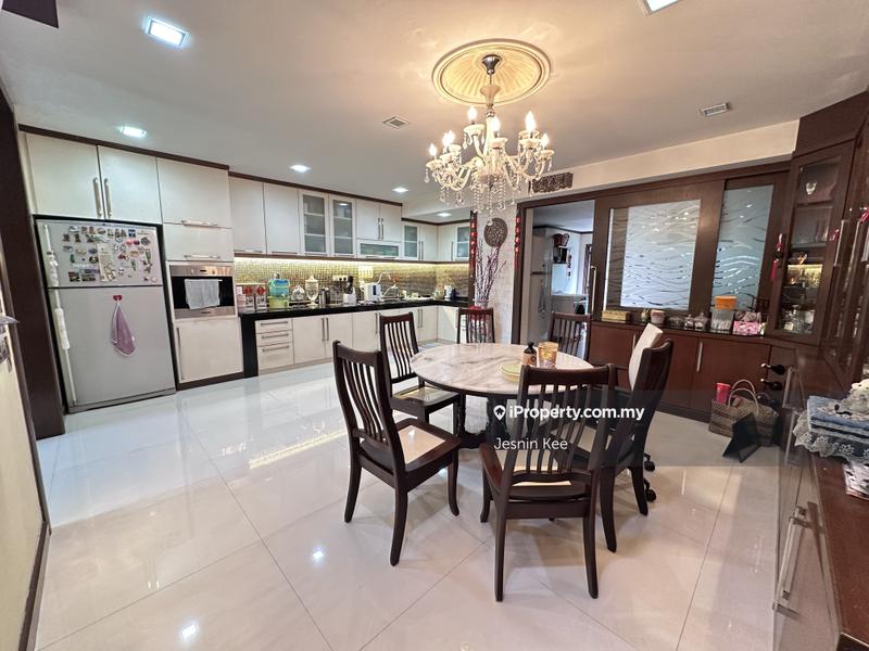 Rumah Berangkai 3 Tingkat untuk Dijual di Lake Fields, Sungai Besi oleh Jesnin Kee - iProperty.com.my