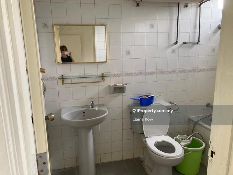Condominium for Sale in University Tower by Elaine Kow - iProperty.com.my