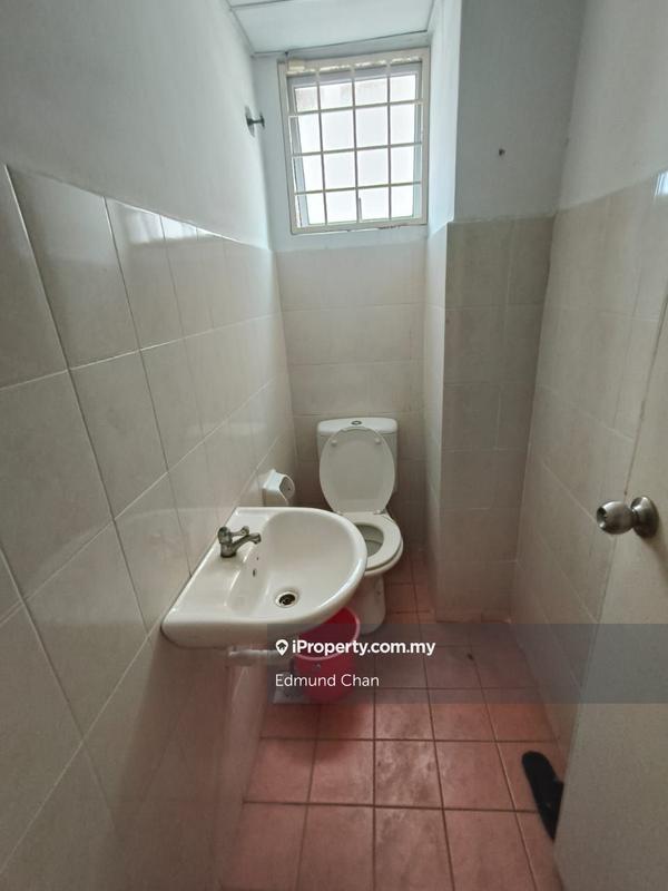 Shop-Office for Sale in Pjs 5, Petaling Jaya by Edmund Chan - iProperty.com.my
