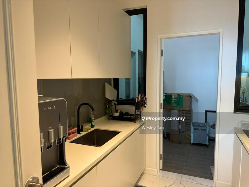 Service Residence for Sale in Cubic Botanical by Wesley Tan - iProperty.com.my