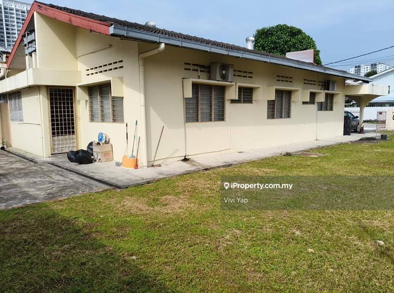 1-storey Terraced House for Sale in Taman Jimma Seri Kembangan, Seri Kembangan by Vivi Yap - iProperty.com.my