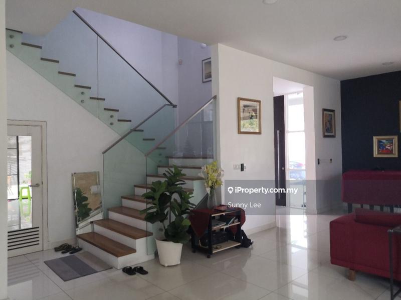 Banglo untuk Dijual di Bandar Sungai Long, Selangor oleh Sunny Lee - iProperty.com.my