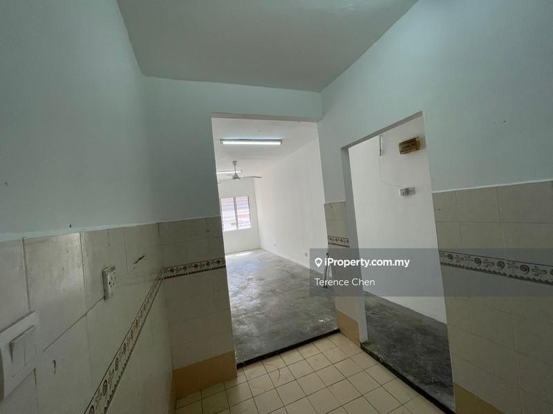 Apartment for Sale in Sri Dahlia by Terence Chen - iProperty.com.my