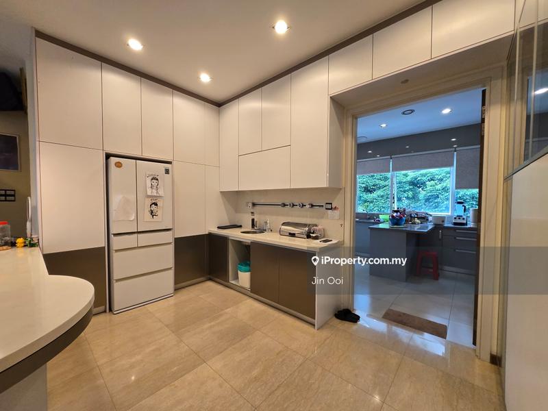 For Sale - Desa Eight