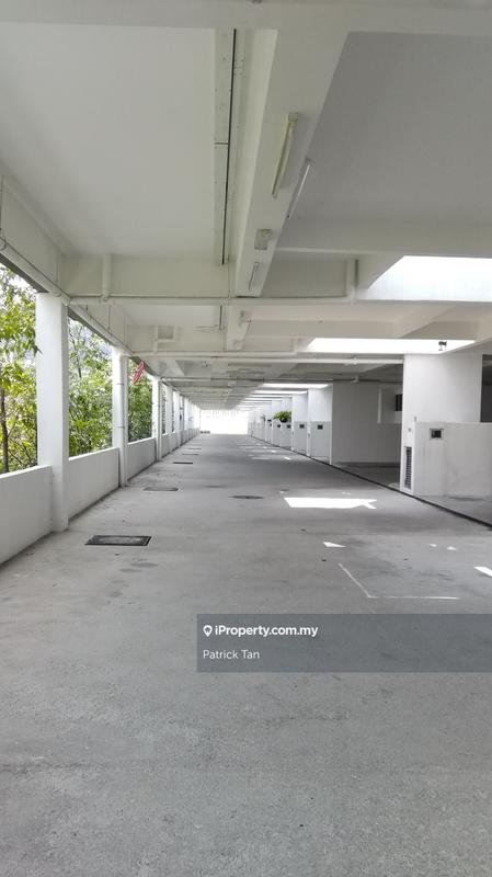 Rumah Berangkai 3.5 Tingkat untuk Dijual di Empire Residence, Petaling Jaya oleh Patrick Tan - iProperty.com.my