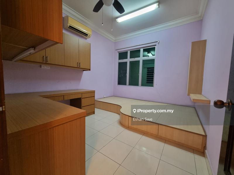 Rumah Berangkai 2 Tingkat untuk Dijual di Tiara Putra, Sungai Buloh oleh Ethan Swe - iProperty.com.my