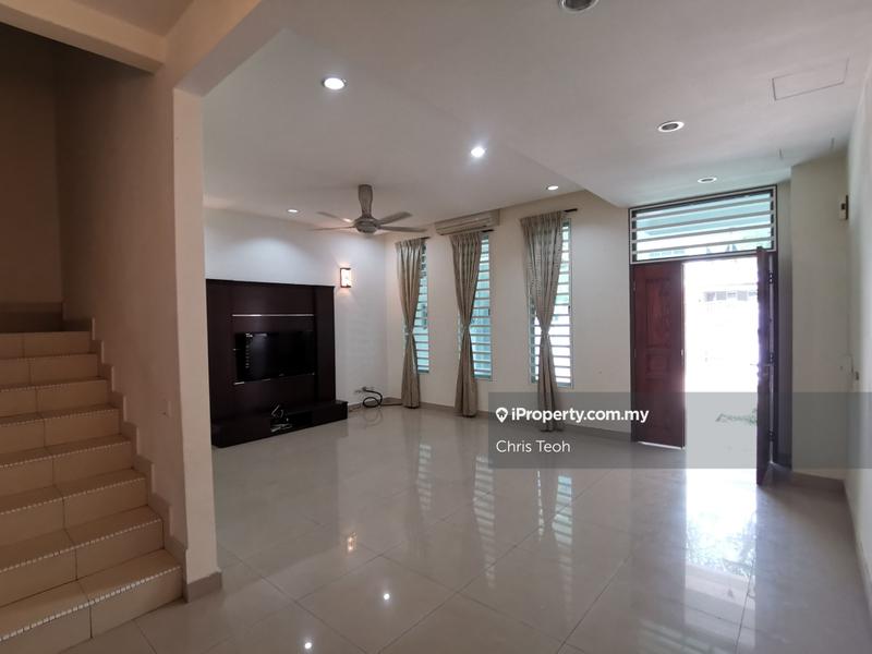 3-storey Terraced House for Sale in Bayan Lepas, Sungai Ara by Chris Teoh - iProperty.com.my