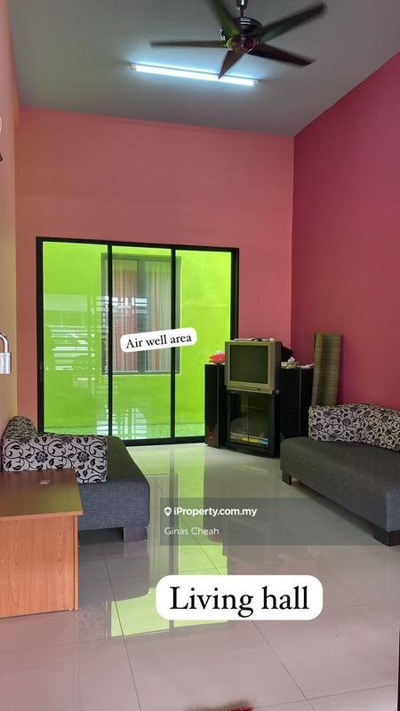 Rumah Berangkai 1 Tingkat untuk Dijual di Parit Raja, Sri Gading oleh Ginas Cheah - iProperty.com.my