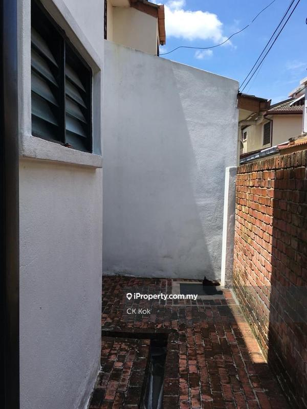 Rumah Berangkai 2 Tingkat untuk Dijual di Taman TTDI Jaya, Shah Alam oleh Ivan Kok - iProperty.com.my