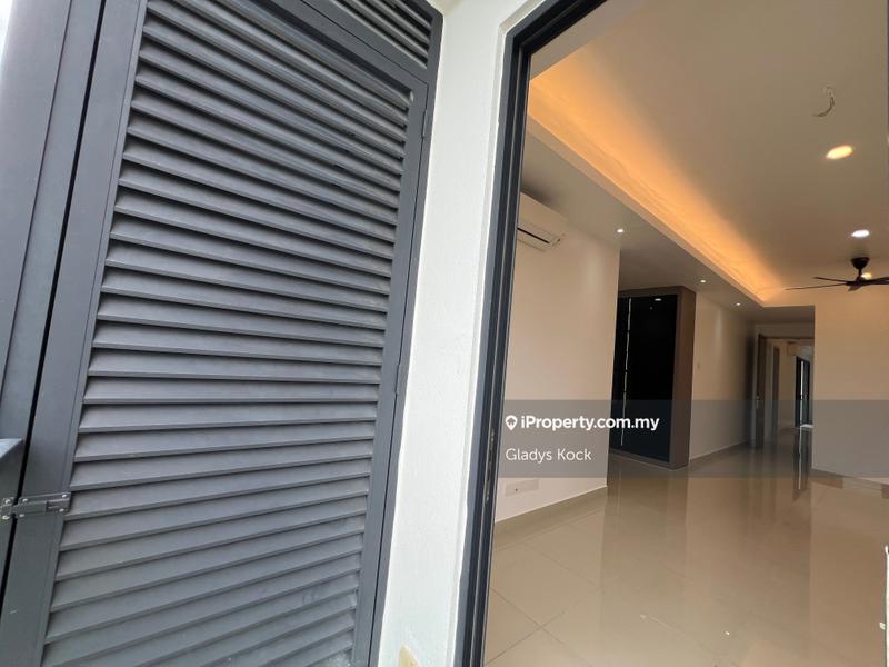 For Sale - Valencia Residence