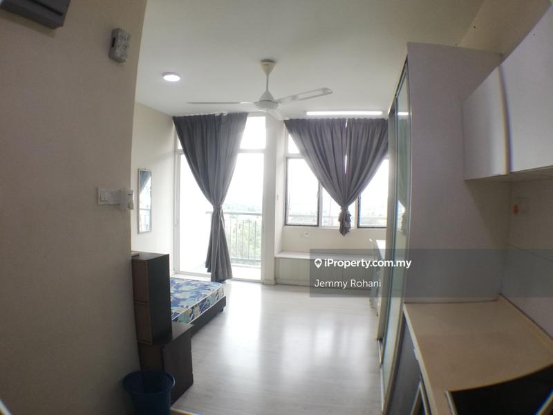 For Sale - Starz Valley