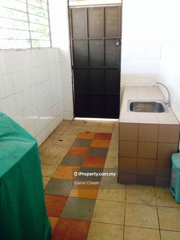 Rumah Berkembar untuk Dijual di Sierra Damansara, Kota Damansara oleh Elaine Cheah - iProperty.com.my