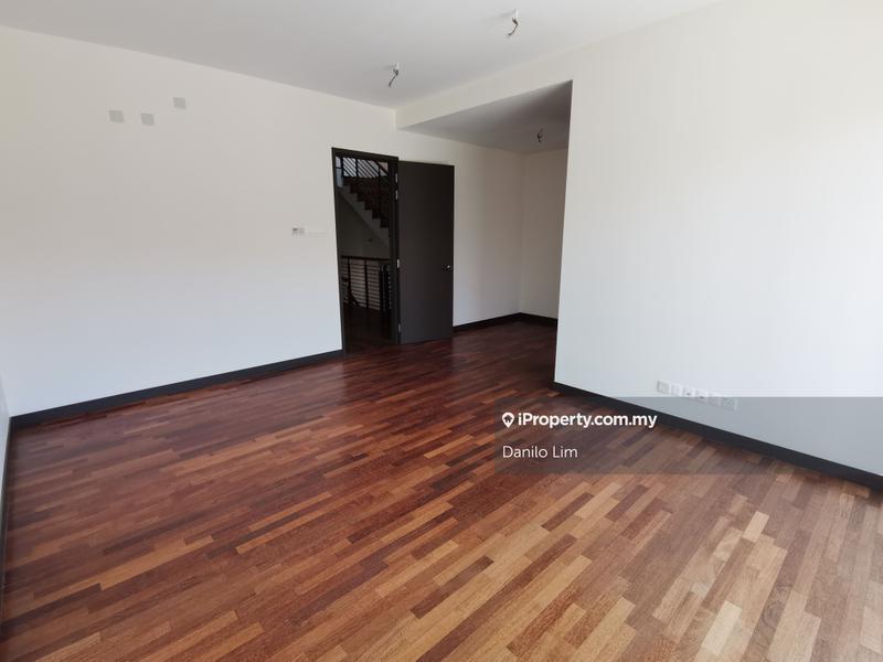 Rumah Teres 3-Tingkat untuk Dijual di Taman Taynton View, Cheras oleh Danilo Lim - iProperty.com.my