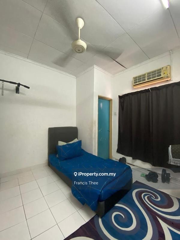 Rumah Berangkai 2 Tingkat untuk Dijual di Bandar Tun Hussein Onn, Cheras oleh Francis Thee - iProperty.com.my