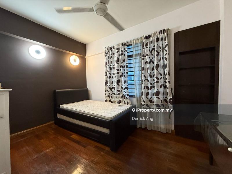 Condominium for Sale in Bungaraya Condominium by Derrick Ang - iProperty.com.my