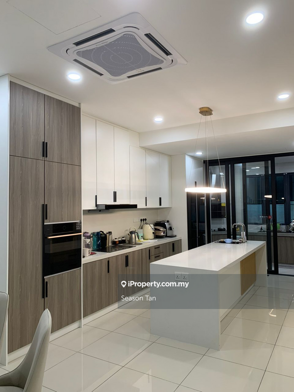 Rumah Berkembar untuk Dijual di Taman Bukit Serdang, Seri Kembangan oleh Season Tan - iProperty.com.my