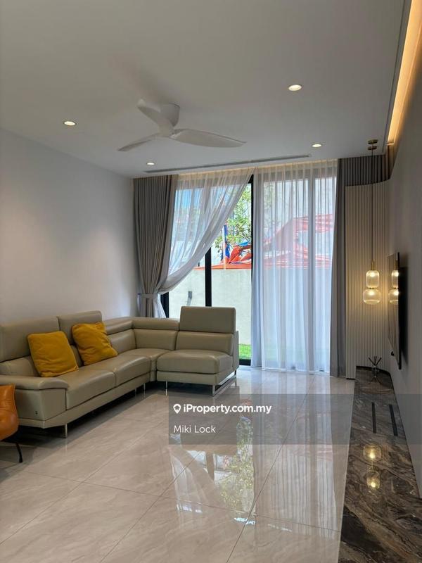 Bungalow House for Sale in Seputeh Garden, Seputeh by Miki Lock - iProperty.com.my