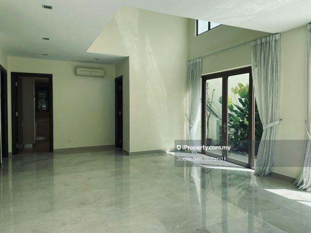 Rumah Berkembar untuk Dijual di Mont Kiara, Kuala Lumpur oleh Joelle Beh Holland - iProperty.com.my