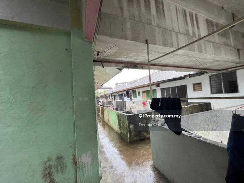 Rumah Pangsa untuk Dijual di Kuchai Jaya Flat oleh Dennix Chin - iProperty.com.my