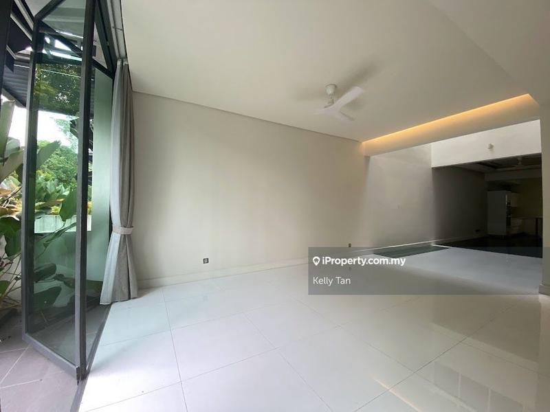 Cluster House for Sale in East Residence @ KLGCC, Bukit Kiara by Kelly Tan - iProperty.com.my