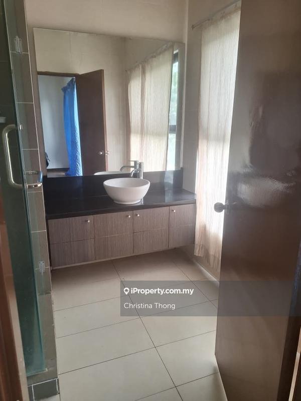 Rumah Berangkai 3 Tingkat untuk Dijual di Lake Fields, Sungai Besi oleh Christina Thong - iProperty.com.my