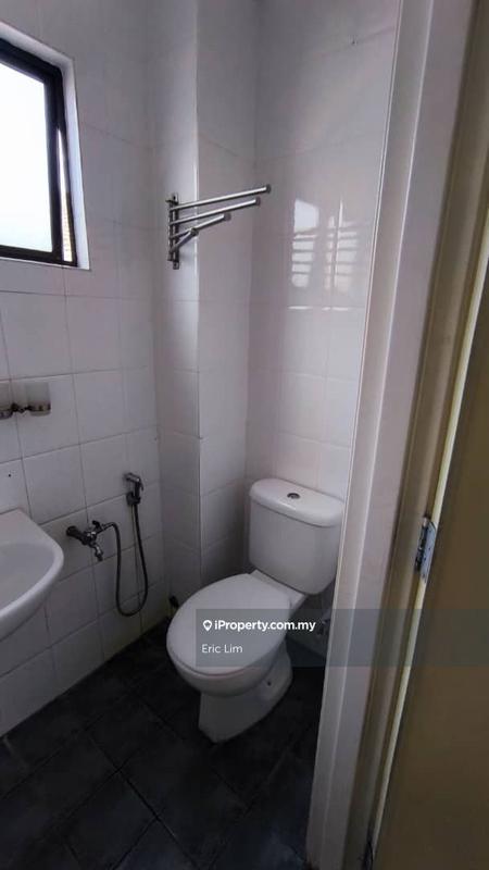 Rumah Berangkai 2.5 Tingkat untuk Disewa di Bandar Utama 10, Bandar Utama oleh Eric Lim - iProperty.com.my