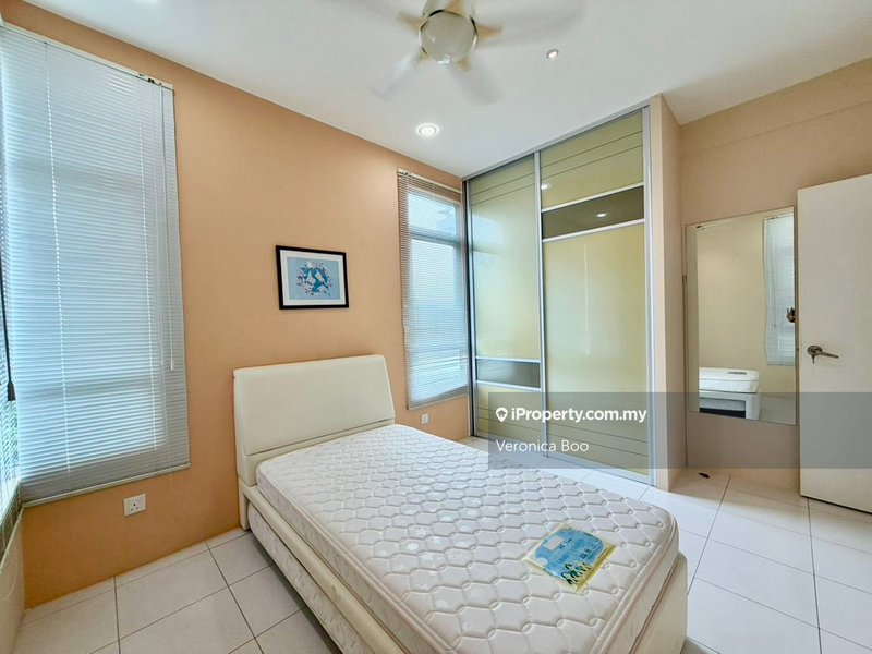 Condominium for Sale in 10 Island Resort by Veronica Boo - iProperty.com.my