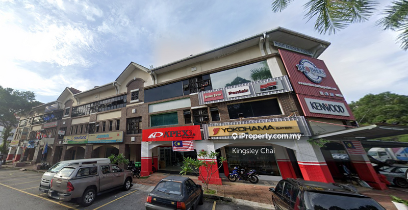 For Sale - 3 Storey Shop Kota Damansara, Jalan Pekaka 8, Renovated office