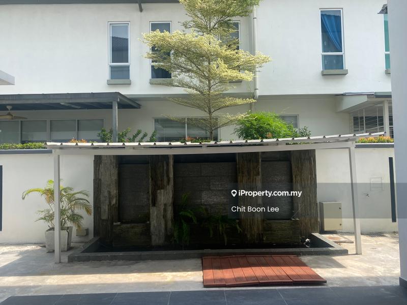 Banglo untuk Dijual di Seksyen 4, Petaling Jaya oleh C.B.Lee - Exterior - iProperty.com.my