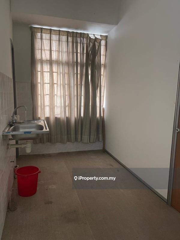 For Sale - Putra point