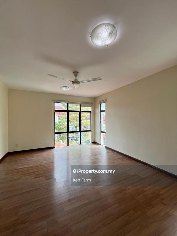 Rumah Berangkai 3 Tingkat untuk Dijual di The Peak cheras, Taman bukit prima, Cheras oleh Ken Farm - iProperty.com.my