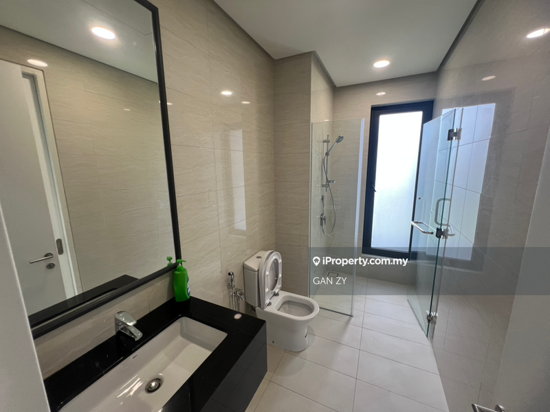 Kediaman Servis untuk Disewa di Mayfair Residences @ Pavilion Embassy oleh GAN ZY - iProperty.com.my
