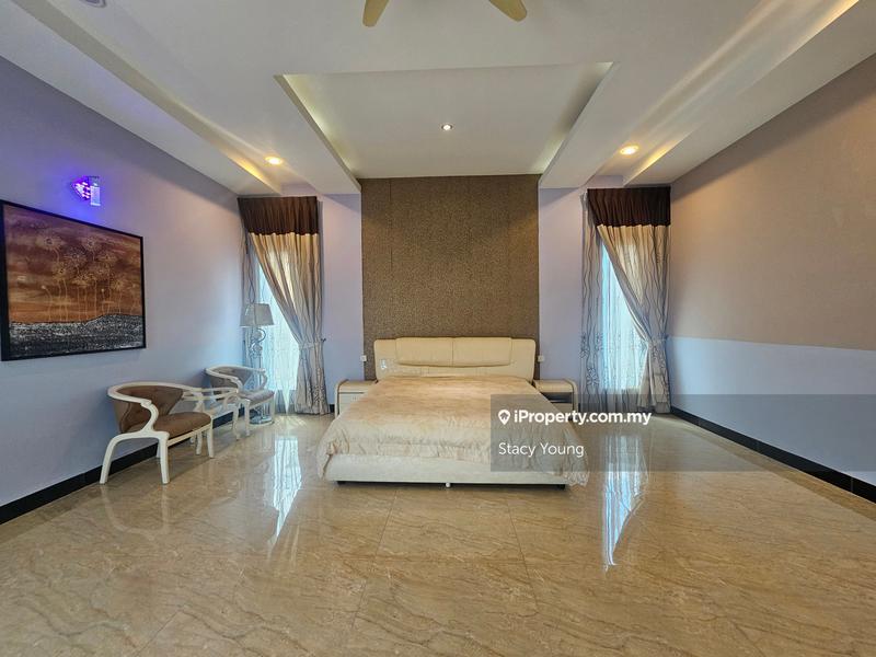 Bungalow House untuk Dijual di Mines Resort City, Seri Kembangan oleh Stacy Young - iProperty.com.my