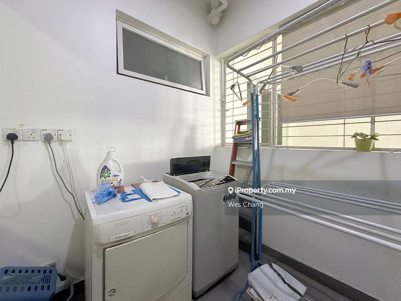 Kondominium untuk Dijual di Surian Residences oleh Wes Chang - iProperty.com.my