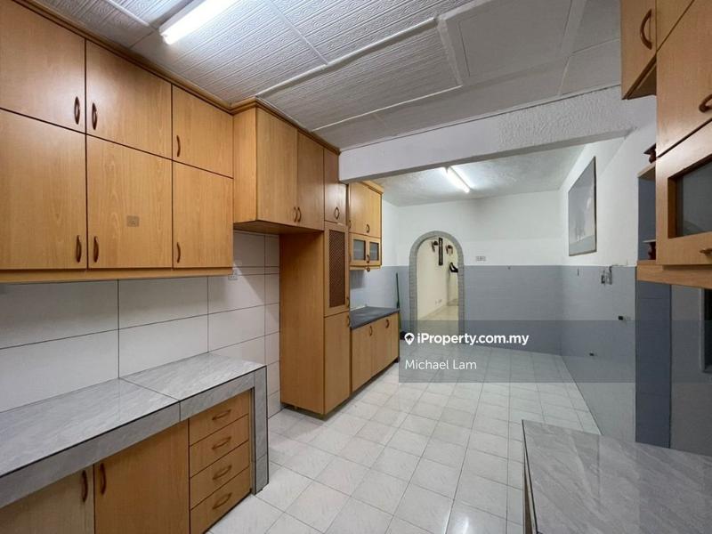 Rumah Teres 2-Tingkat untuk Dijual di SS3, Petaling Jaya oleh Michael Lam - iProperty.com.my