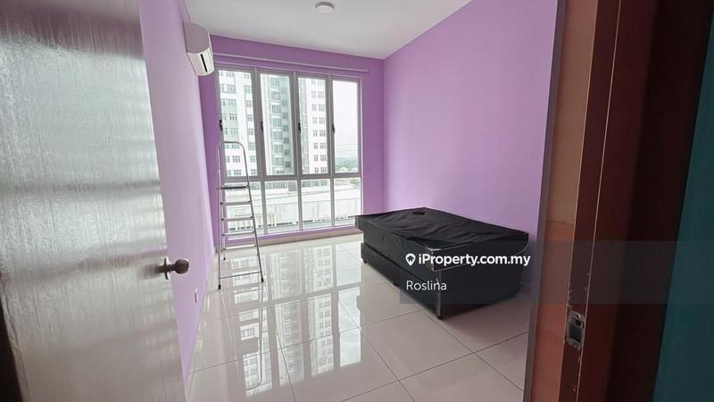 Service Residence for Sale in Meridin Bayvue @ Sierra Perdana by Roslina - iProperty.com.my