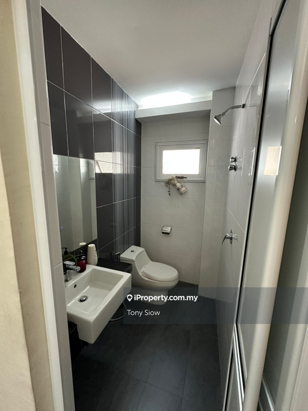 2.5-storey Terraced House for Sale in USJ Heights, Subang Jaya by Tony Siow - iProperty.com.my