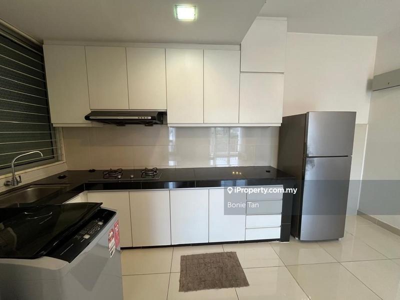 Kediaman Servis untuk Dijual di Livia Residence @ C180 oleh Bonie Tan - iProperty.com.my