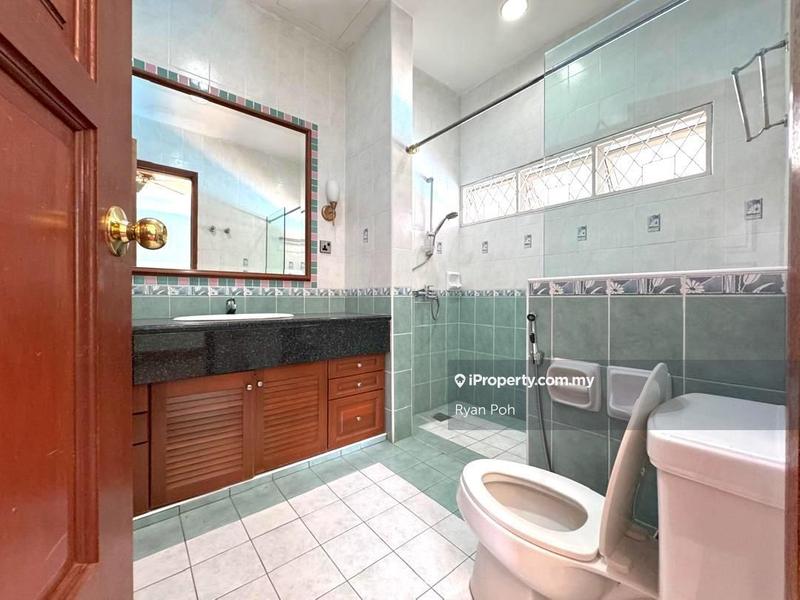 Bungalow House untuk Dijual di Bukit Gasing, Petaling Jaya oleh Ryan Poh - iProperty.com.my