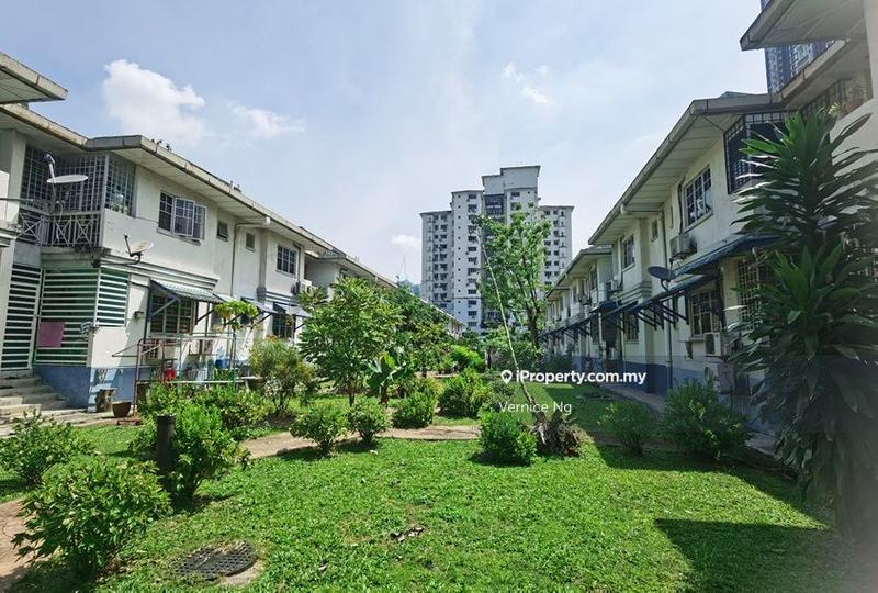 For Sale - Avant Court