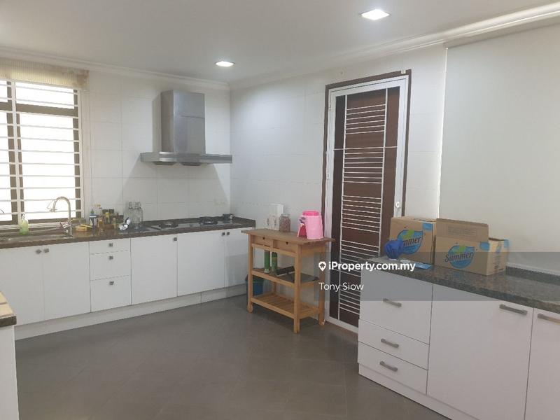 Rumah Teres 2-Tingkat untuk Dijual di USJ Heights, Subang Jaya oleh Tony Siow - iProperty.com.my