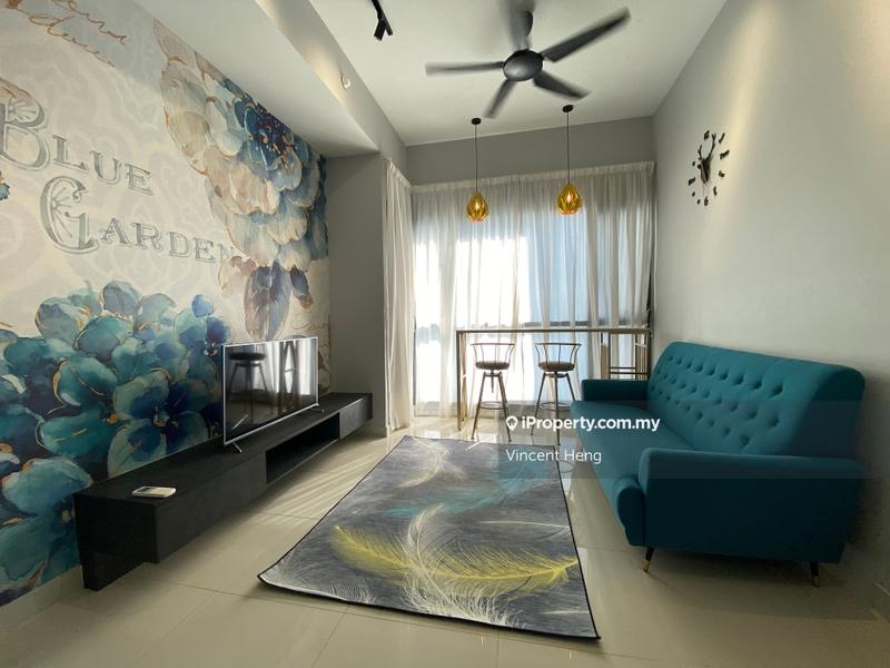 For Sale - Dianthus @ Tropicana Gardens